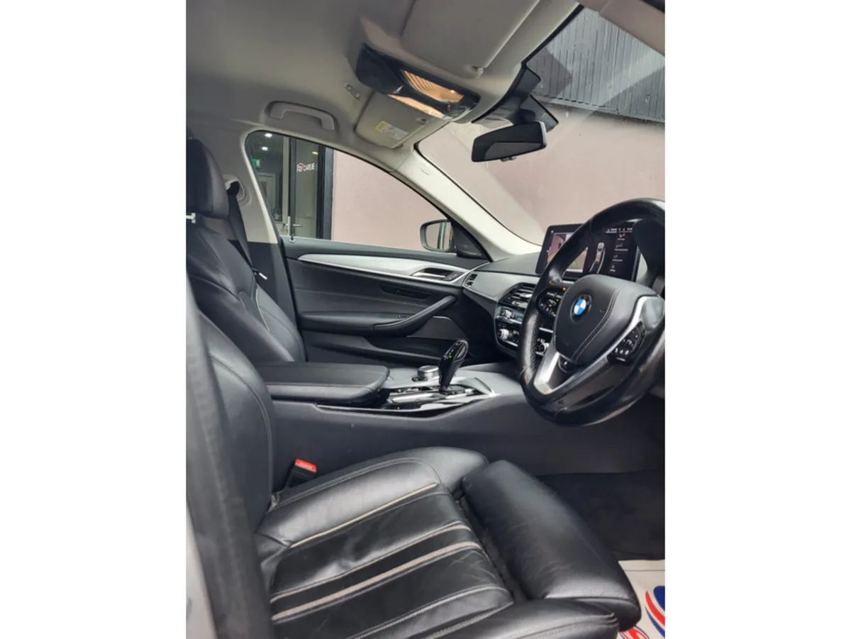 BMW 5-Series Estate, Diesel Hybrid, 2020, Silver
