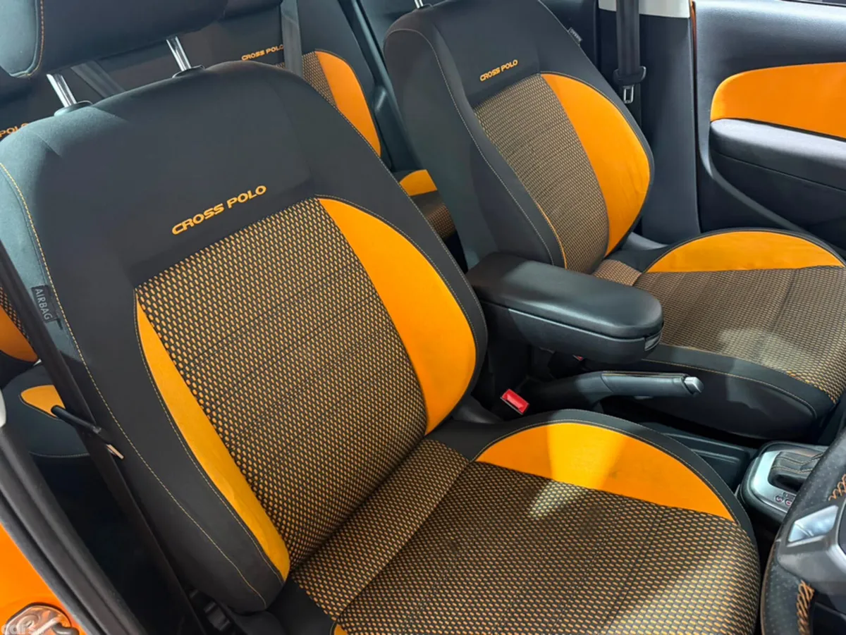 Volkswagen Polo Hatchback, Petrol, 2013, Orange