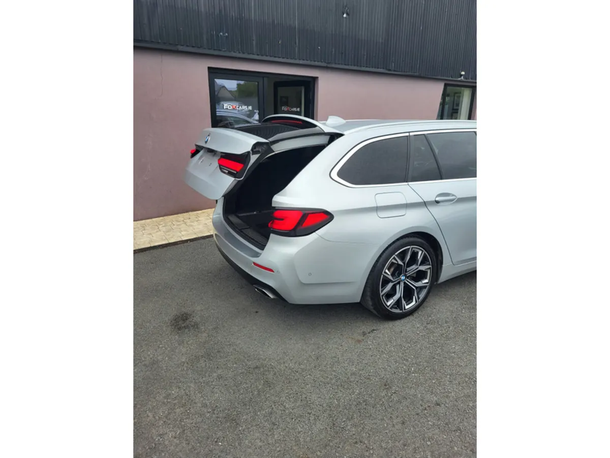 BMW 5-Series Estate, Diesel Hybrid, 2020, Silver