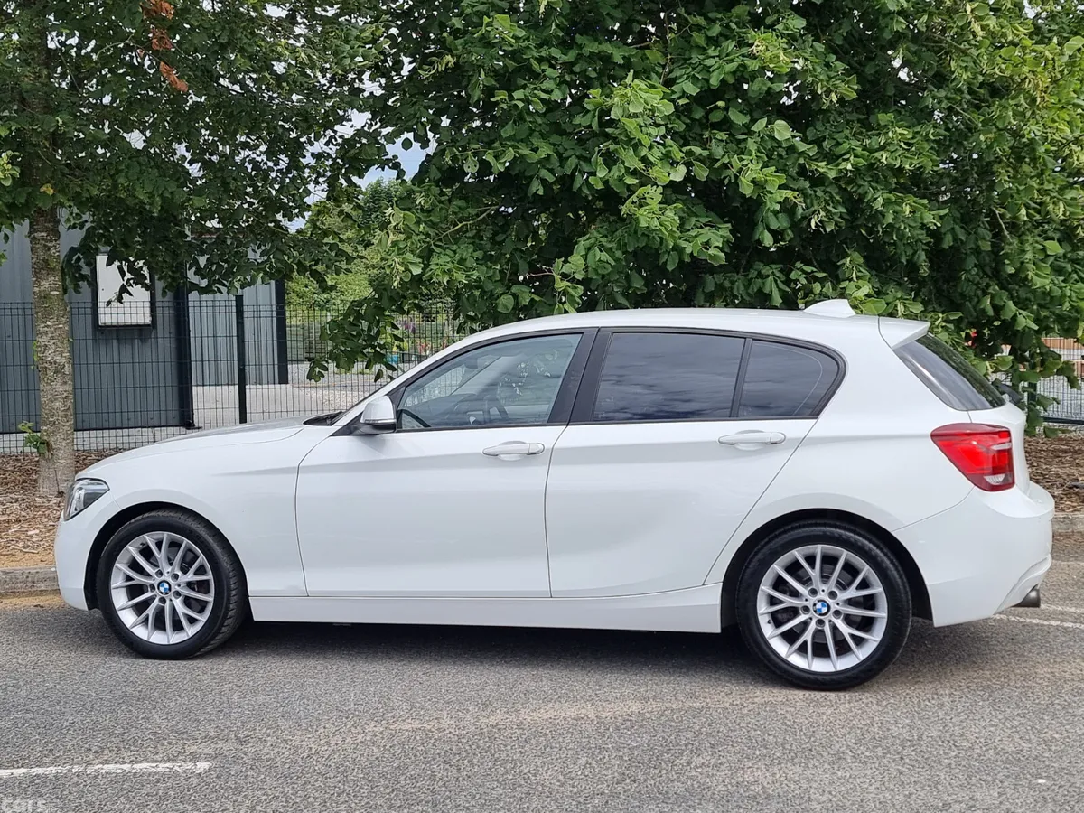BMW 1-Series Hatchback, Petrol, 2013, White