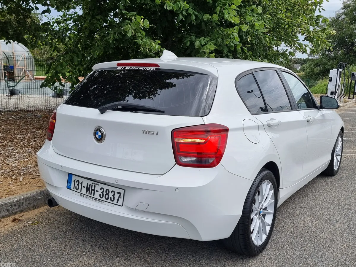 BMW 1-Series Hatchback, Petrol, 2013, White