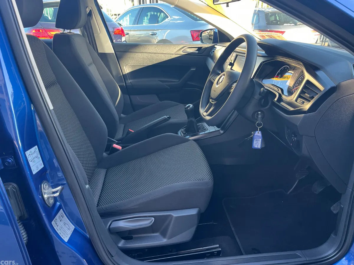 Volkswagen Polo Hatchback, Petrol, 2021, Blue