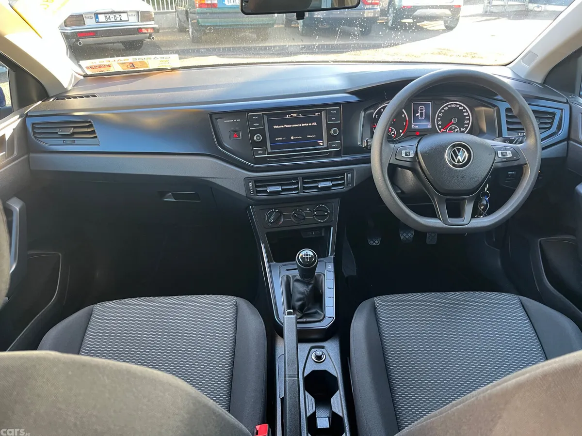 Volkswagen Polo Hatchback, Petrol, 2021, Blue