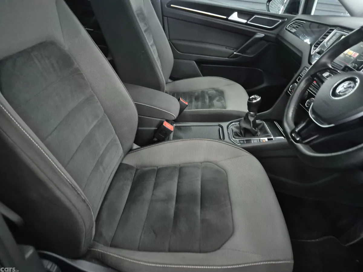 Volkswagen Golf Estate, Diesel, 2016, Black