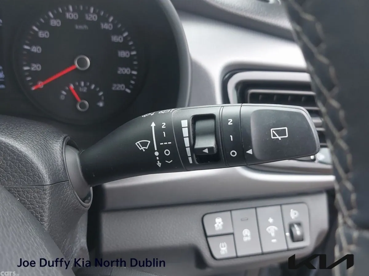 Kia Rio Hatchback, Petrol, 2023, Grey