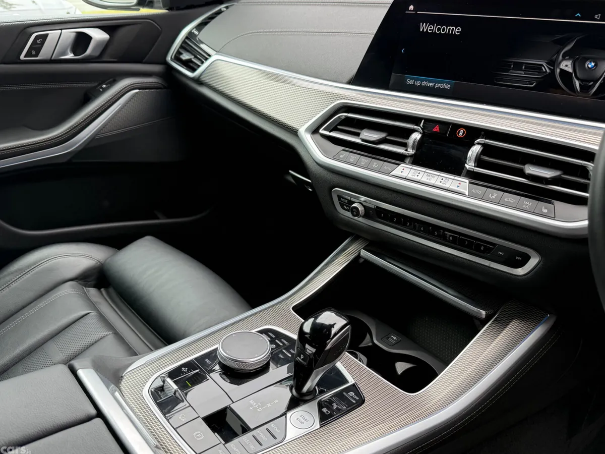 BMW X5 SUV, Petrol Hybrid, 2022, Black