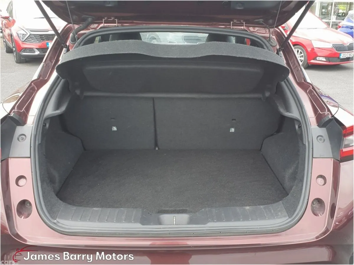Nissan Juke SUV, Petrol, 2023, Red