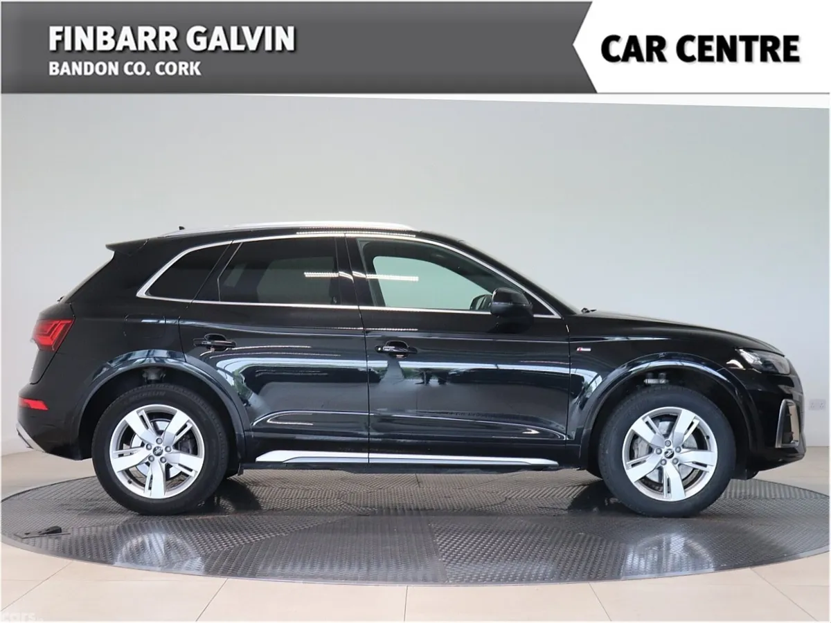 Audi Q5 SUV, Petrol Plug-in Hybrid, 2022, Black
