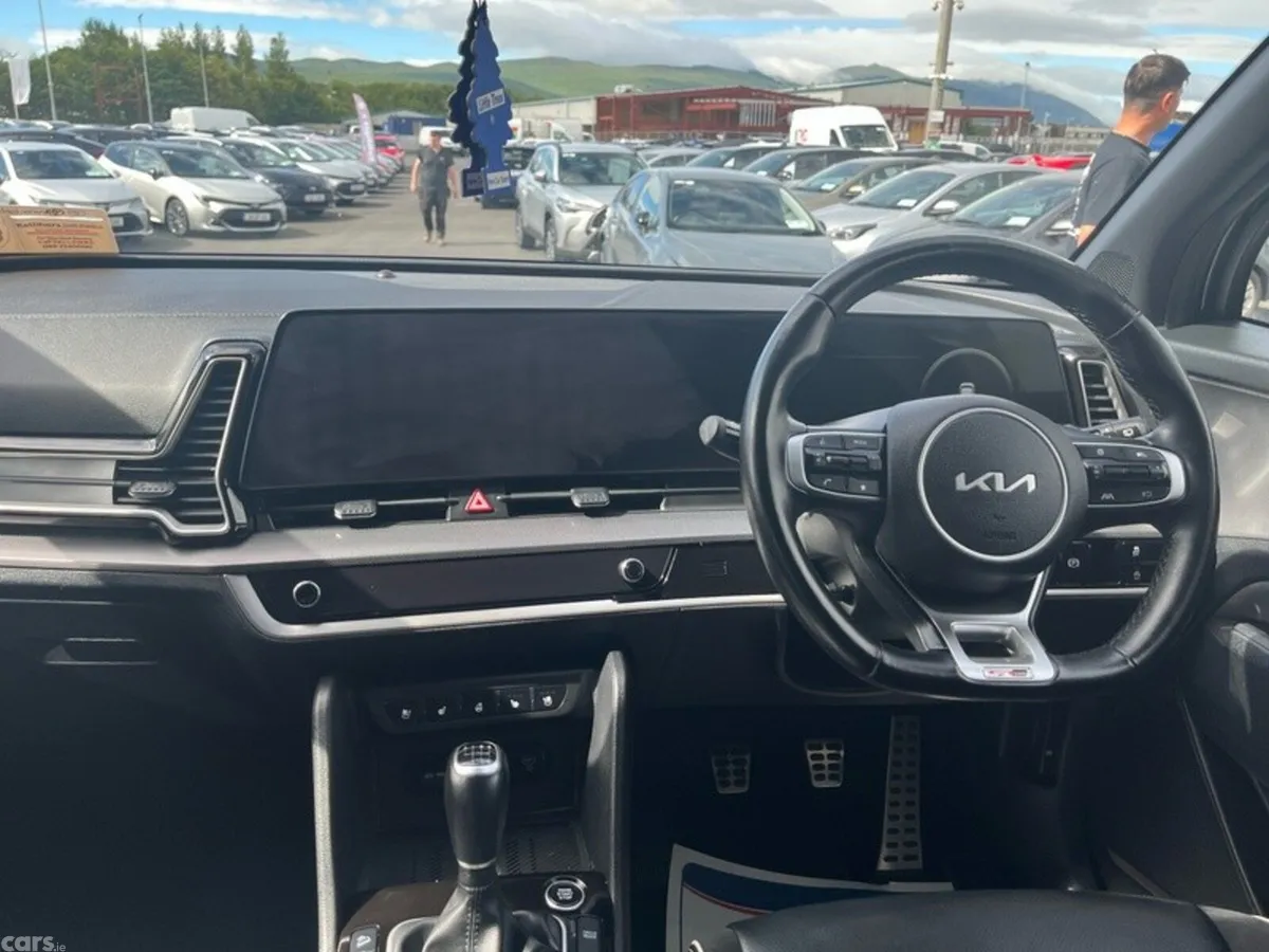 Kia Sportage MPV, Diesel Hybrid, 2023, Black