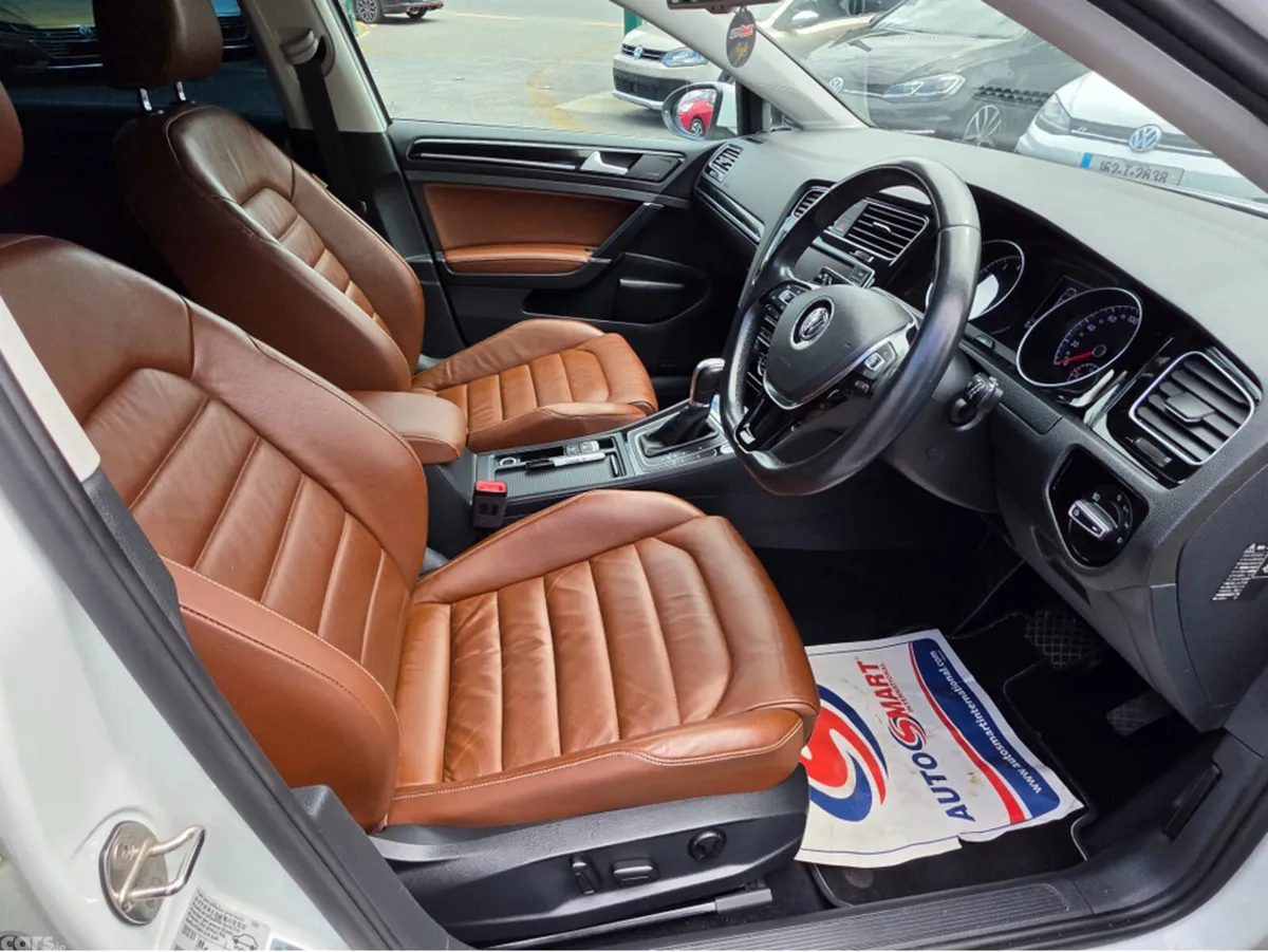 Volkswagen Golf Estate, Petrol, 2015, White