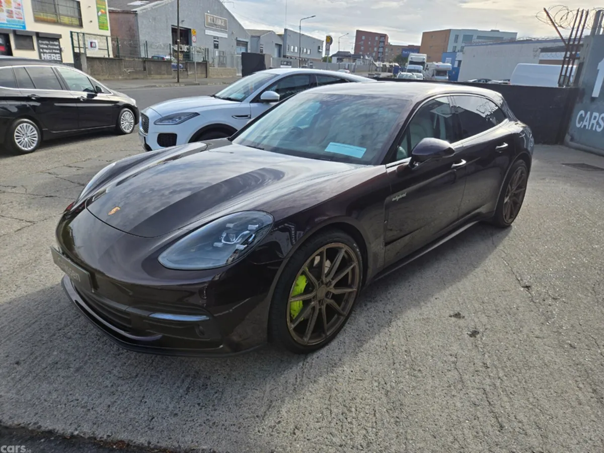 Porsche Panamera Estate, Petrol Plug-in Hybrid, 2020, Purple