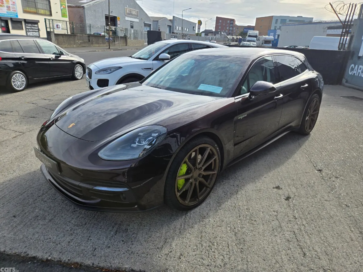 Porsche Panamera Estate, Petrol Plug-in Hybrid, 2020, Purple