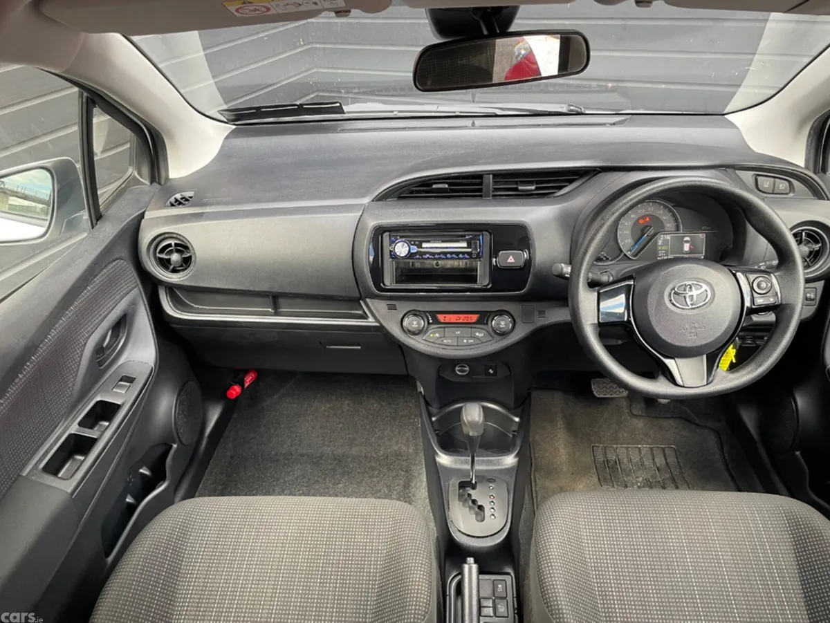 Toyota Vitz Hatchback, Petrol Hybrid, 2018, White