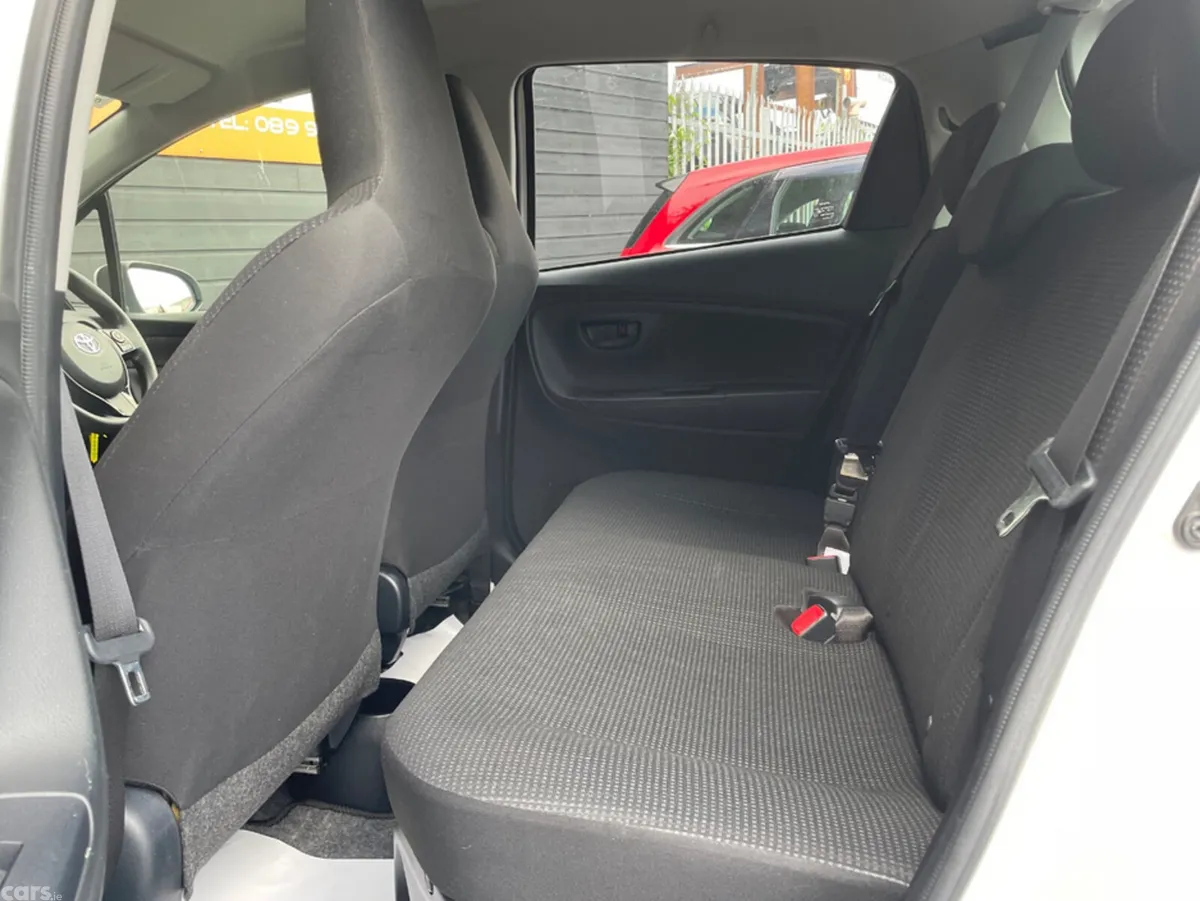 Toyota Vitz Hatchback, Petrol Hybrid, 2018, White