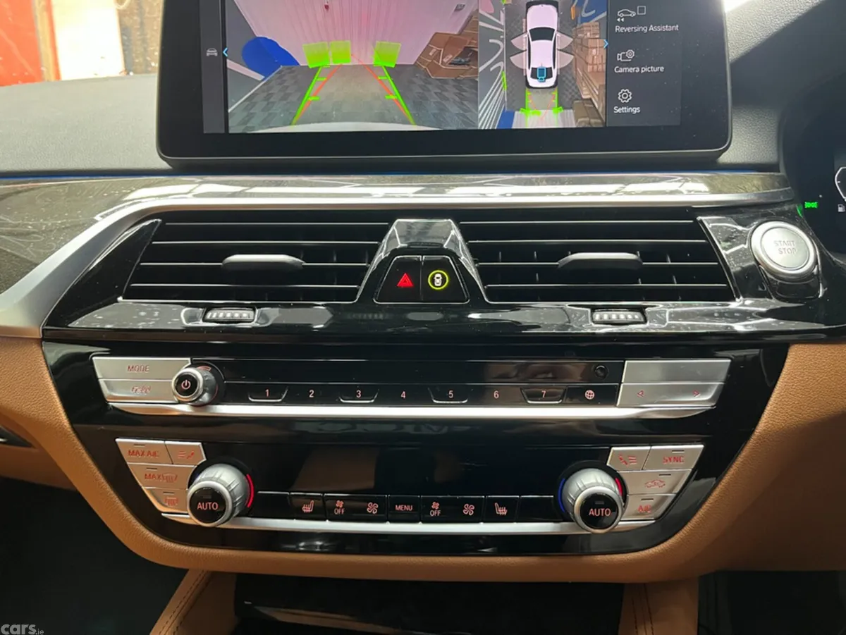 BMW 5-Series Saloon, Petrol Plug-in Hybrid, 2022, White