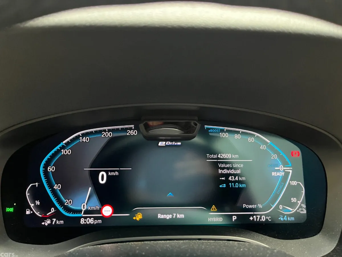 BMW 5-Series Saloon, Petrol Plug-in Hybrid, 2022, White