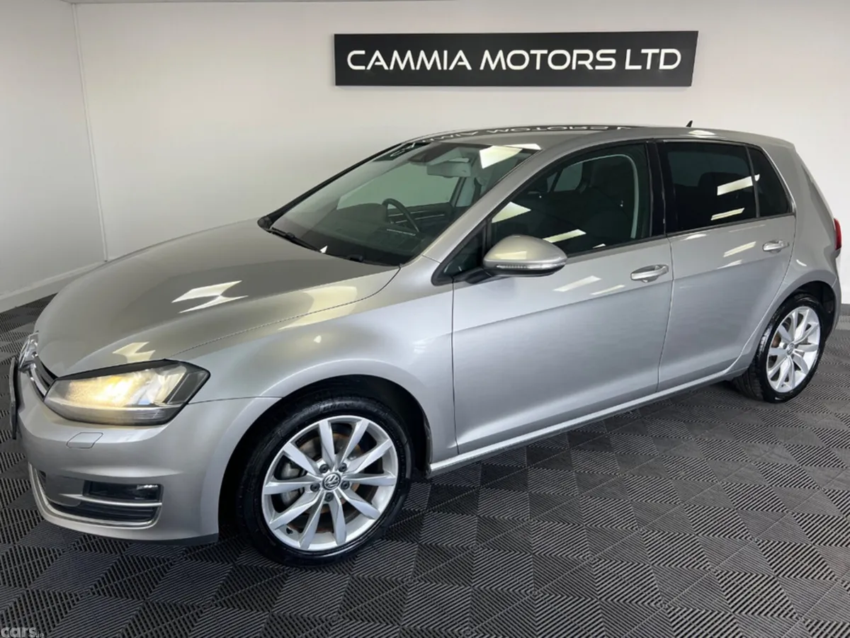 Volkswagen Golf Hatchback, Petrol, 2015, Grey