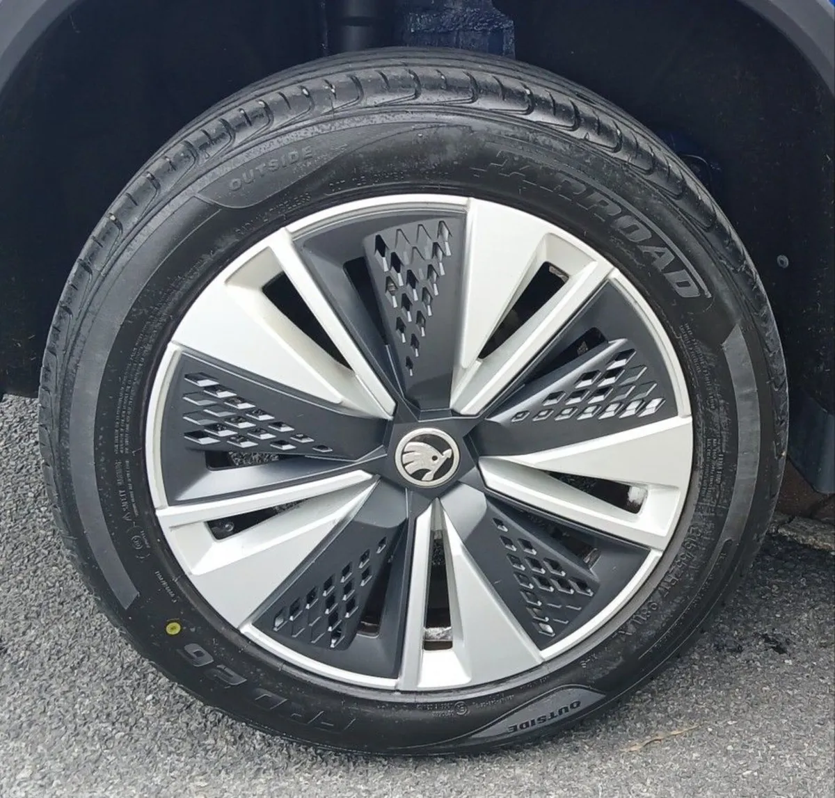 Skoda Karoq Estate, Diesel, 2023, Blue