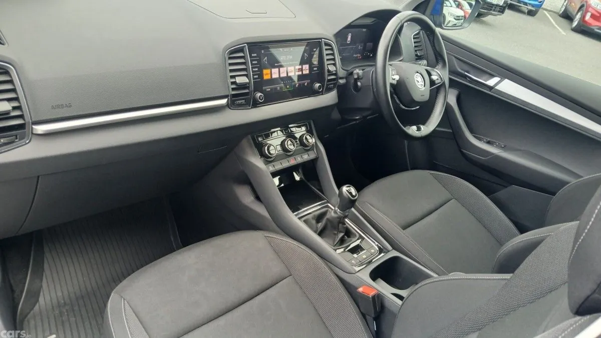 Skoda Karoq Estate, Diesel, 2023, Blue