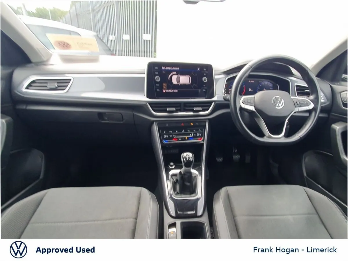 Volkswagen T-Roc SUV, Petrol, 2023, Black