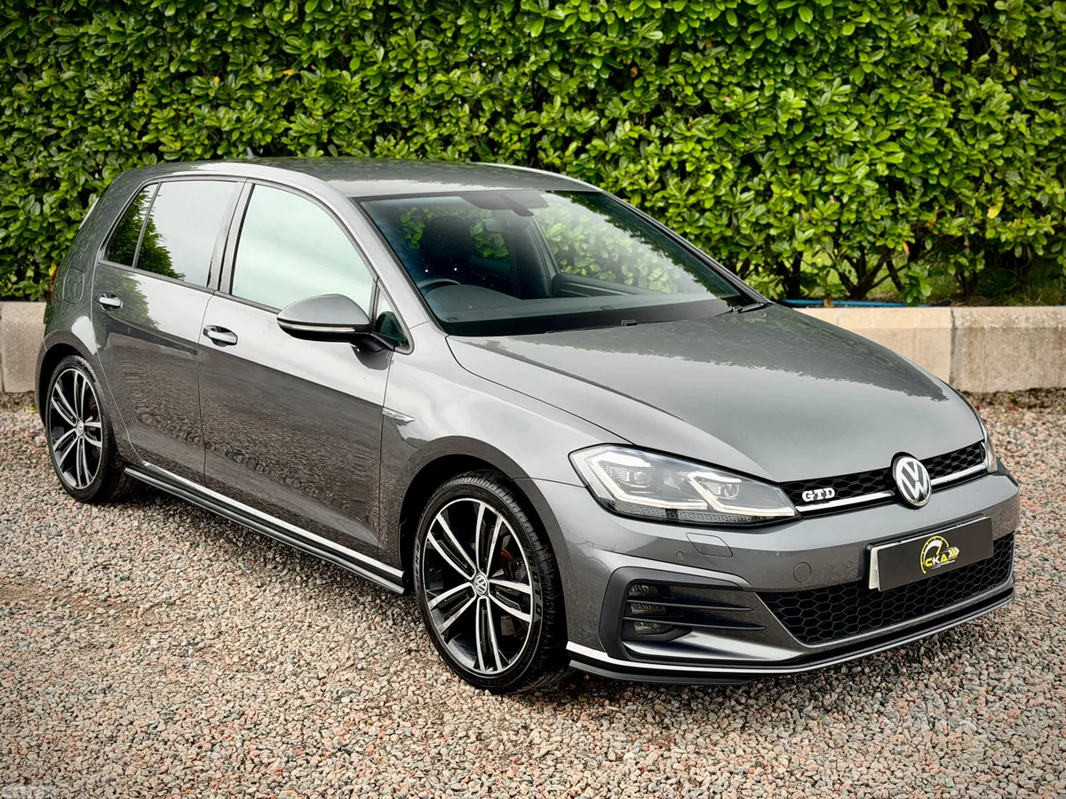 Volkswagen Golf Hatchback, Diesel, 2017, Grey