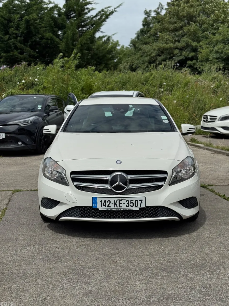Mercedes-Benz A-Class Hatchback, Petrol, 2014, White