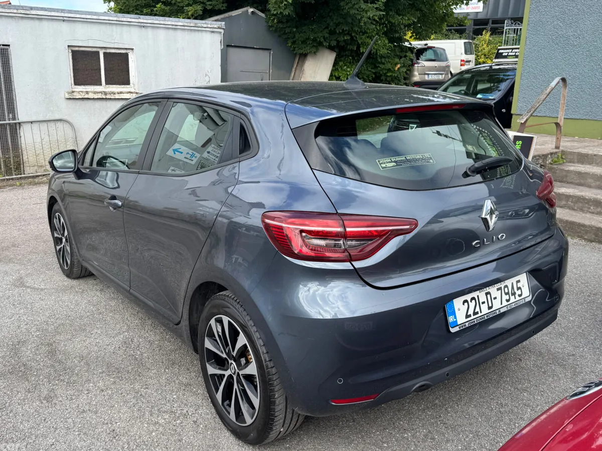 Renault Clio Hatchback, Petrol, 2022, Grey