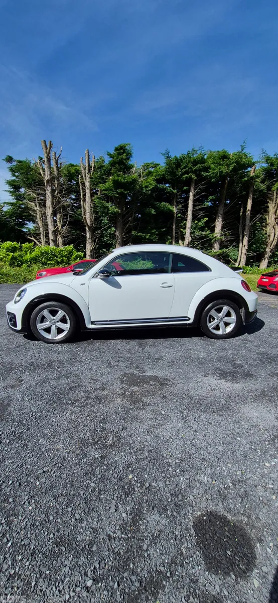 Volkswagen Beetle Coupe, Petrol, 2017, White