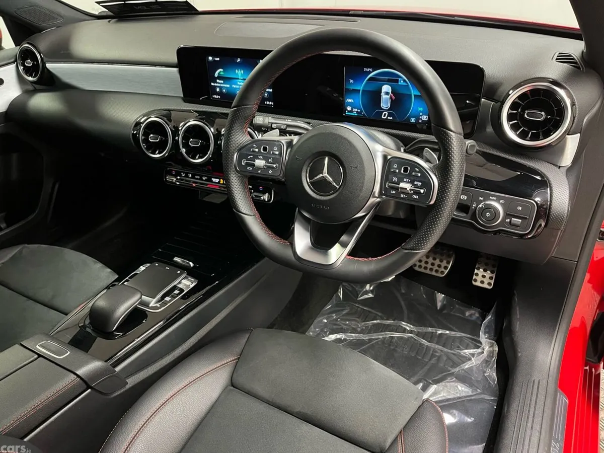 Mercedes-Benz A-Class Hatchback, Diesel, 2019, Red
