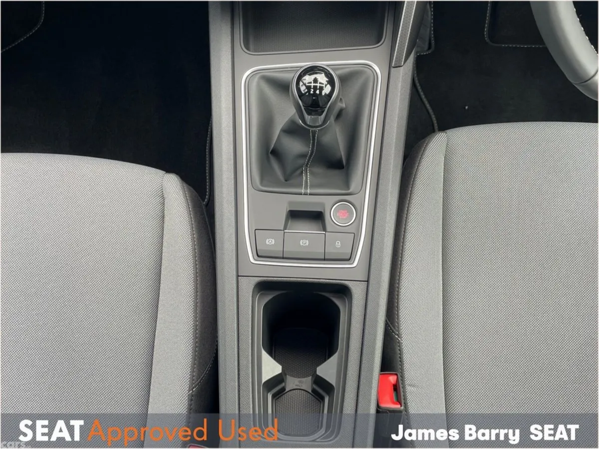SEAT Leon Estate, Petrol, 2026, Black