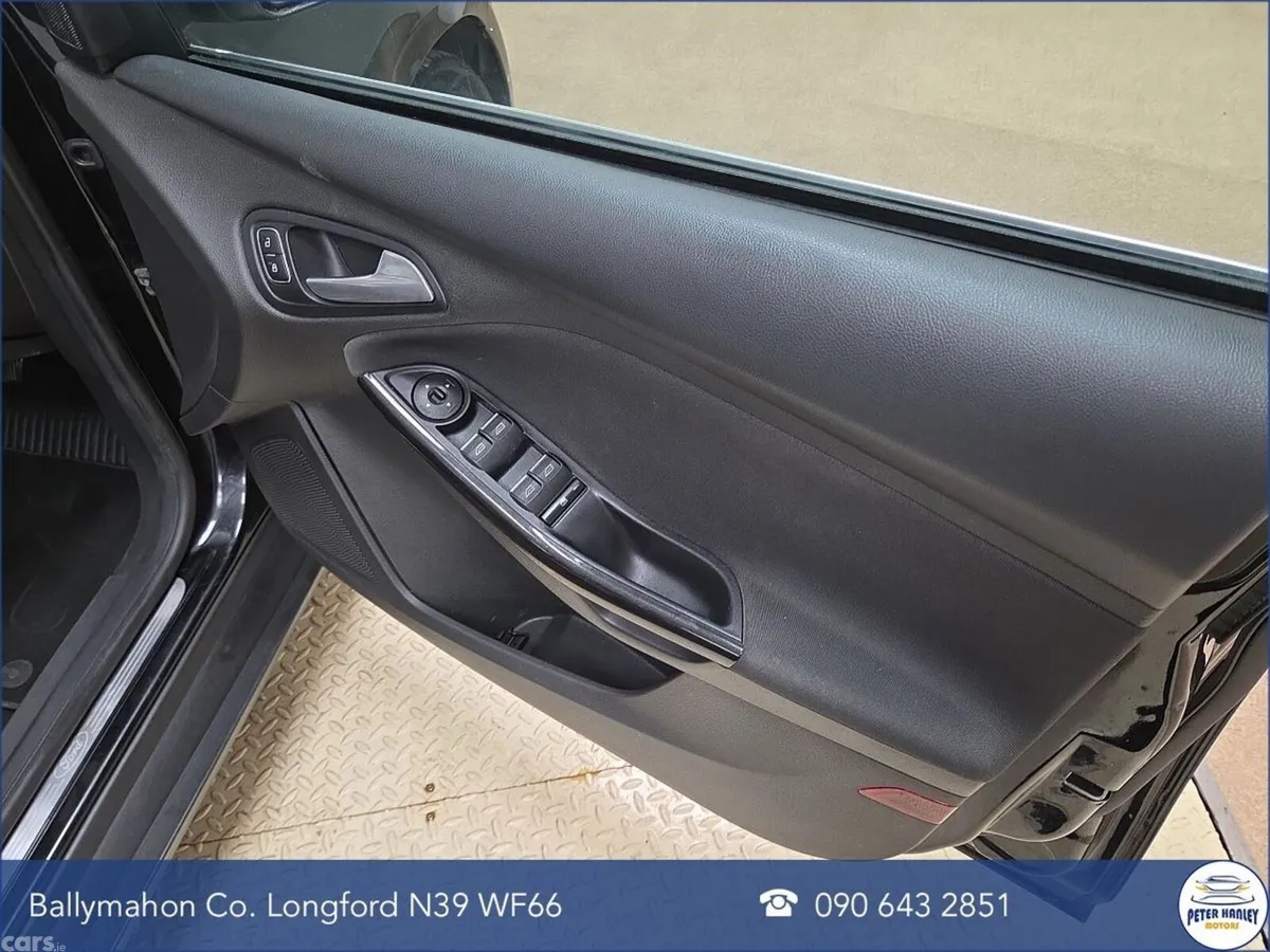 Ford Focus Saloon, Diesel, 2017, Black