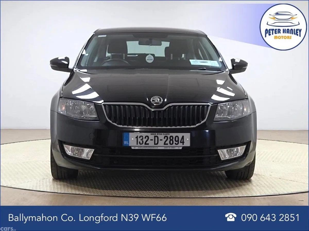 Skoda Octavia Saloon, Diesel, 2013, Black