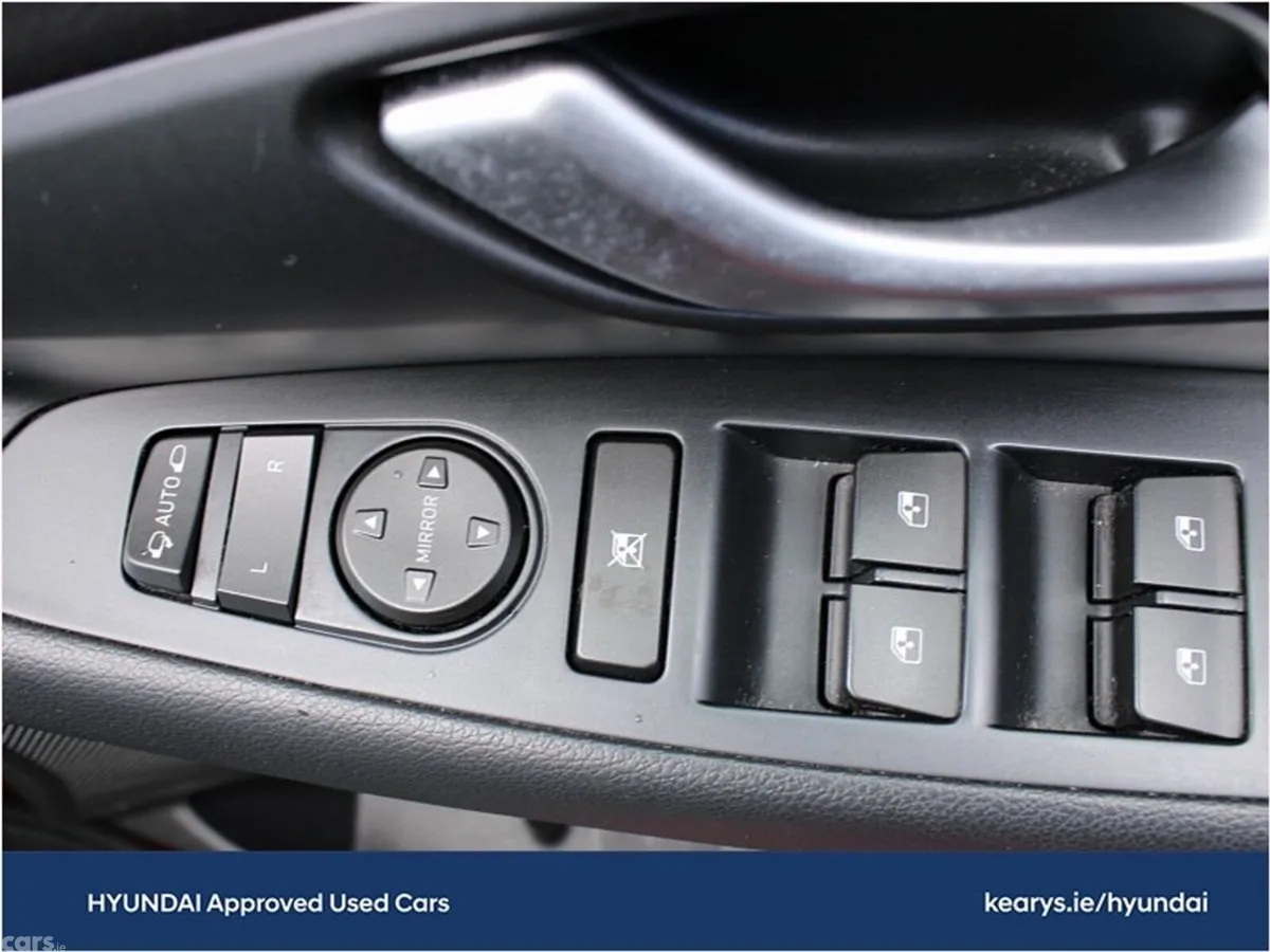 Hyundai i30 Hatchback, Petrol, 2019, Grey