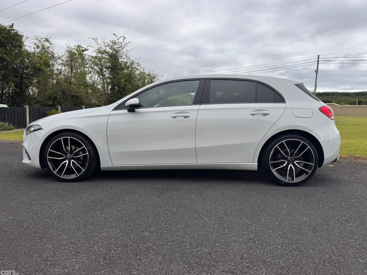 Mercedes-Benz A-Class Hatchback, Diesel, 2019, White