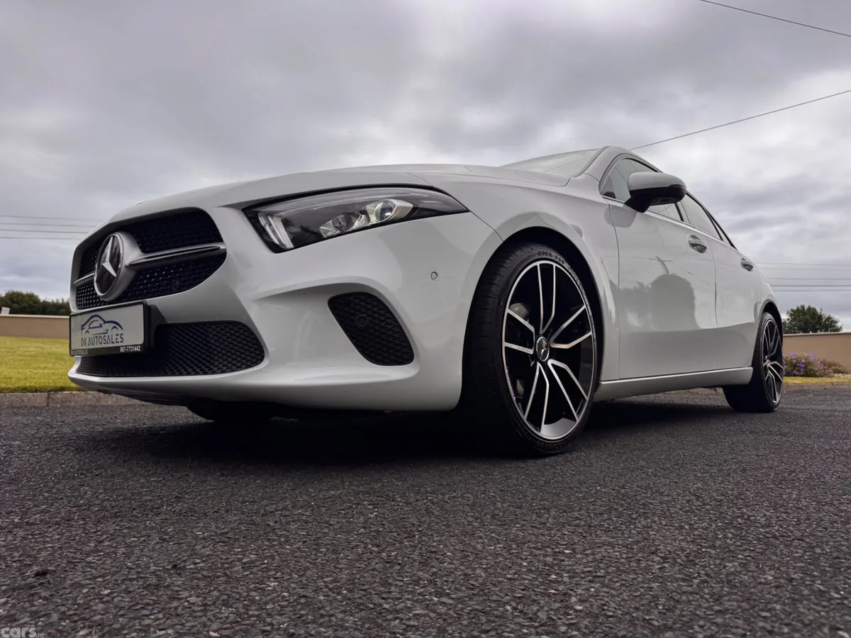 Mercedes-Benz A-Class Hatchback, Diesel, 2019, White