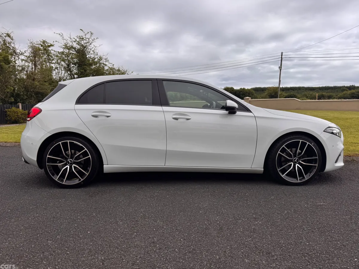Mercedes-Benz A-Class Hatchback, Diesel, 2019, White