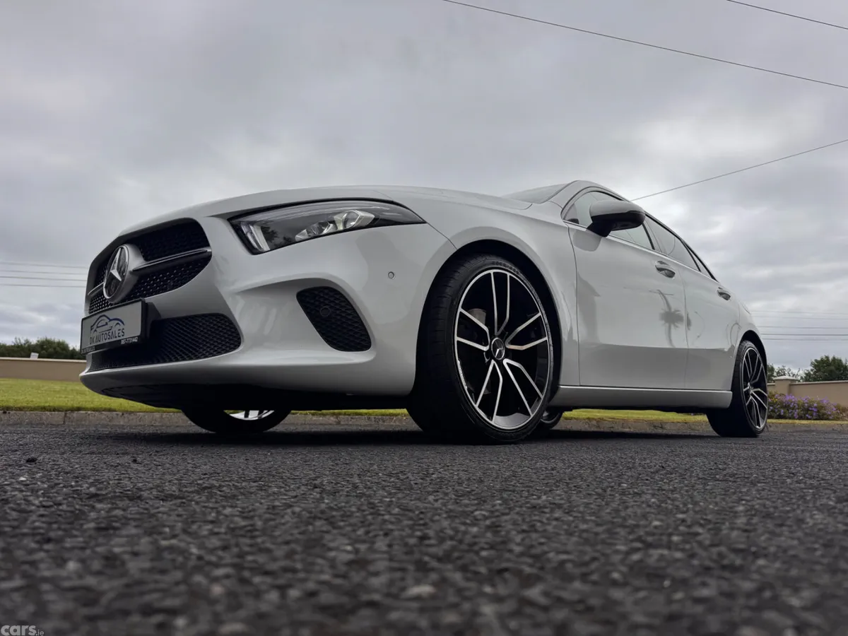 Mercedes-Benz A-Class Hatchback, Diesel, 2019, White