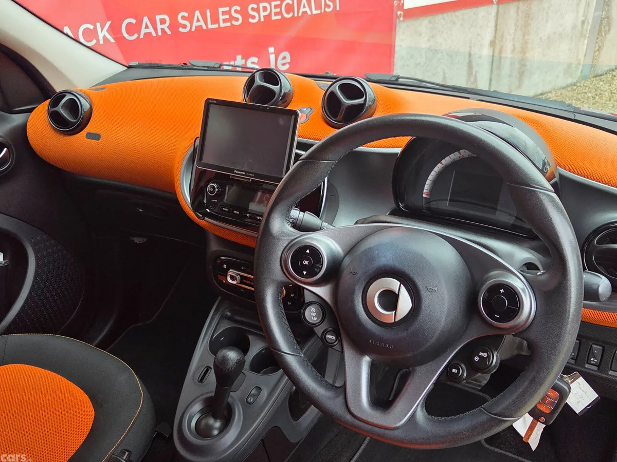 Smart Forfour Hatchback, Petrol, 2016, Black