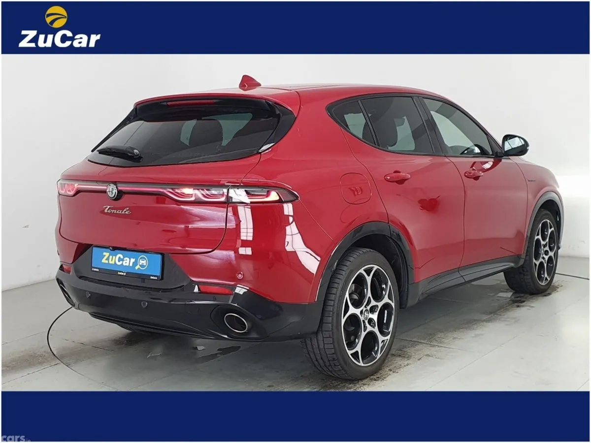 Alfa Romeo Tonale MPV, Petrol Plug-in Hybrid, 2023, Red