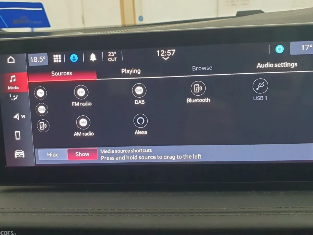 Alfa Romeo Tonale MPV, Petrol Plug-in Hybrid, 2023, Red