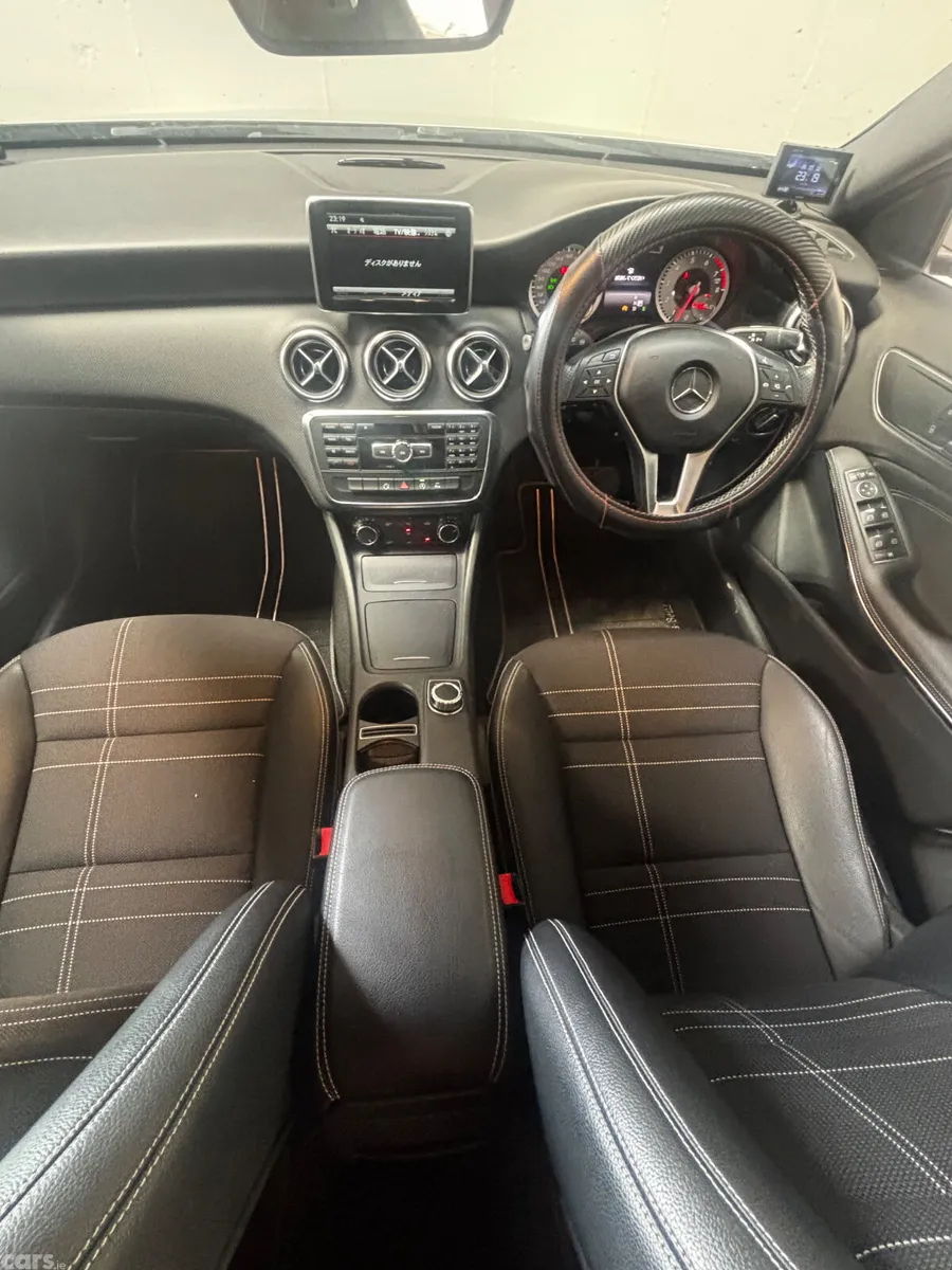 Mercedes-Benz A-Class Hatchback, Petrol, 2015, Silver