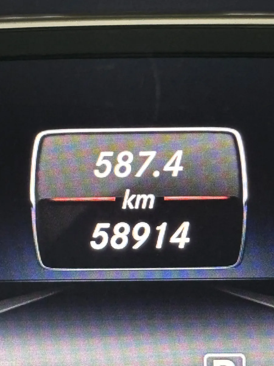 Mercedes-Benz A-Class Hatchback, Petrol, 2015, Silver