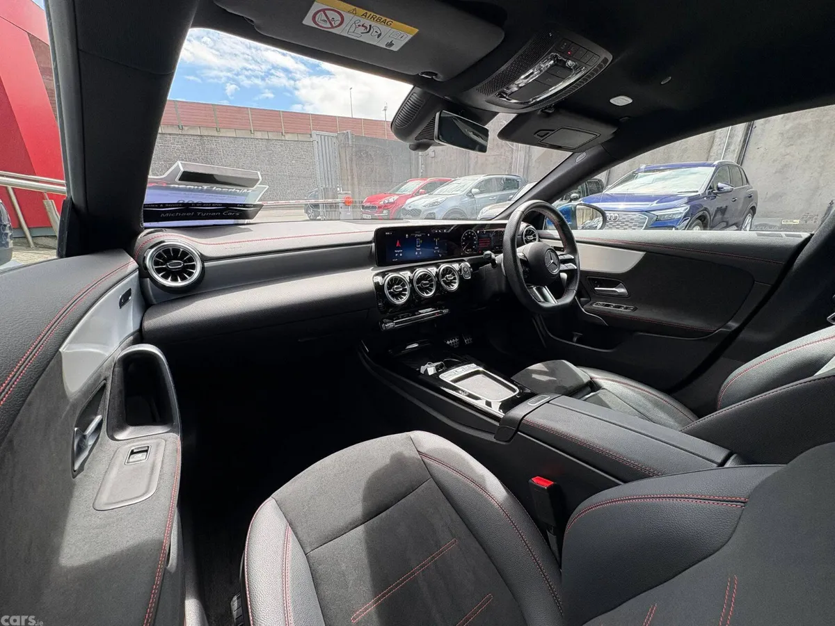 Mercedes-Benz CLA Coupe, Petrol Plug-in Hybrid, 2025, Blue