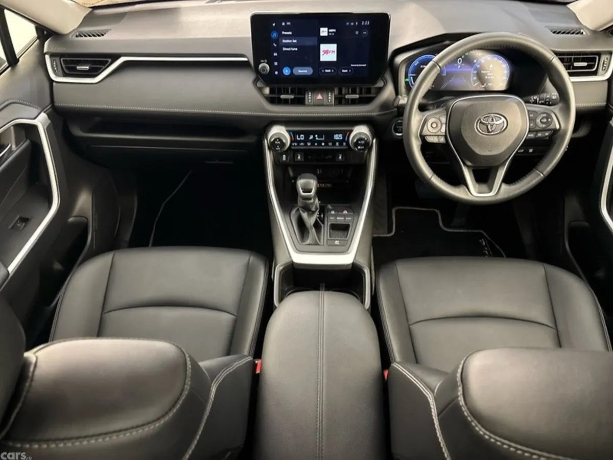 Toyota RAV4 SUV, Petrol Hybrid, 2025, Black