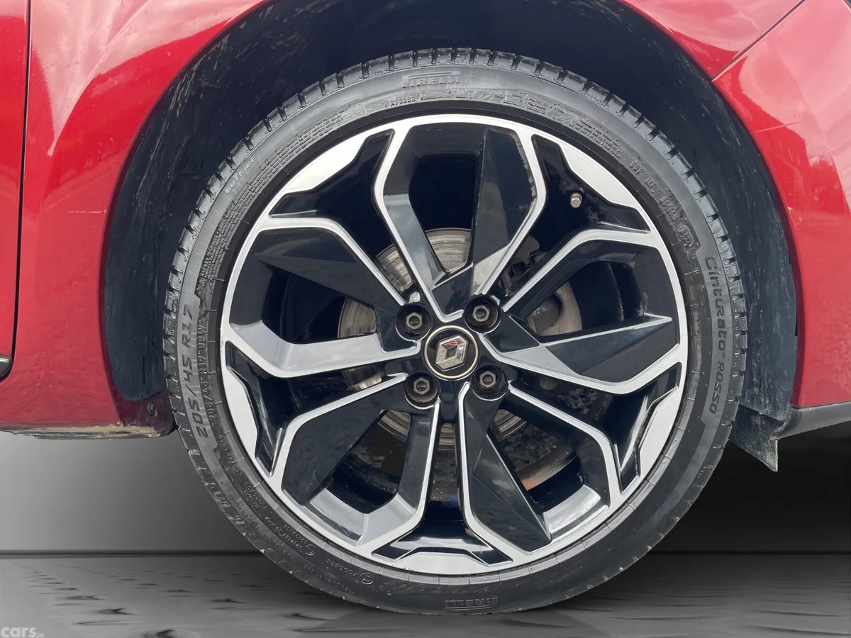 Renault Clio Hatchback, Petrol, 2019, Red