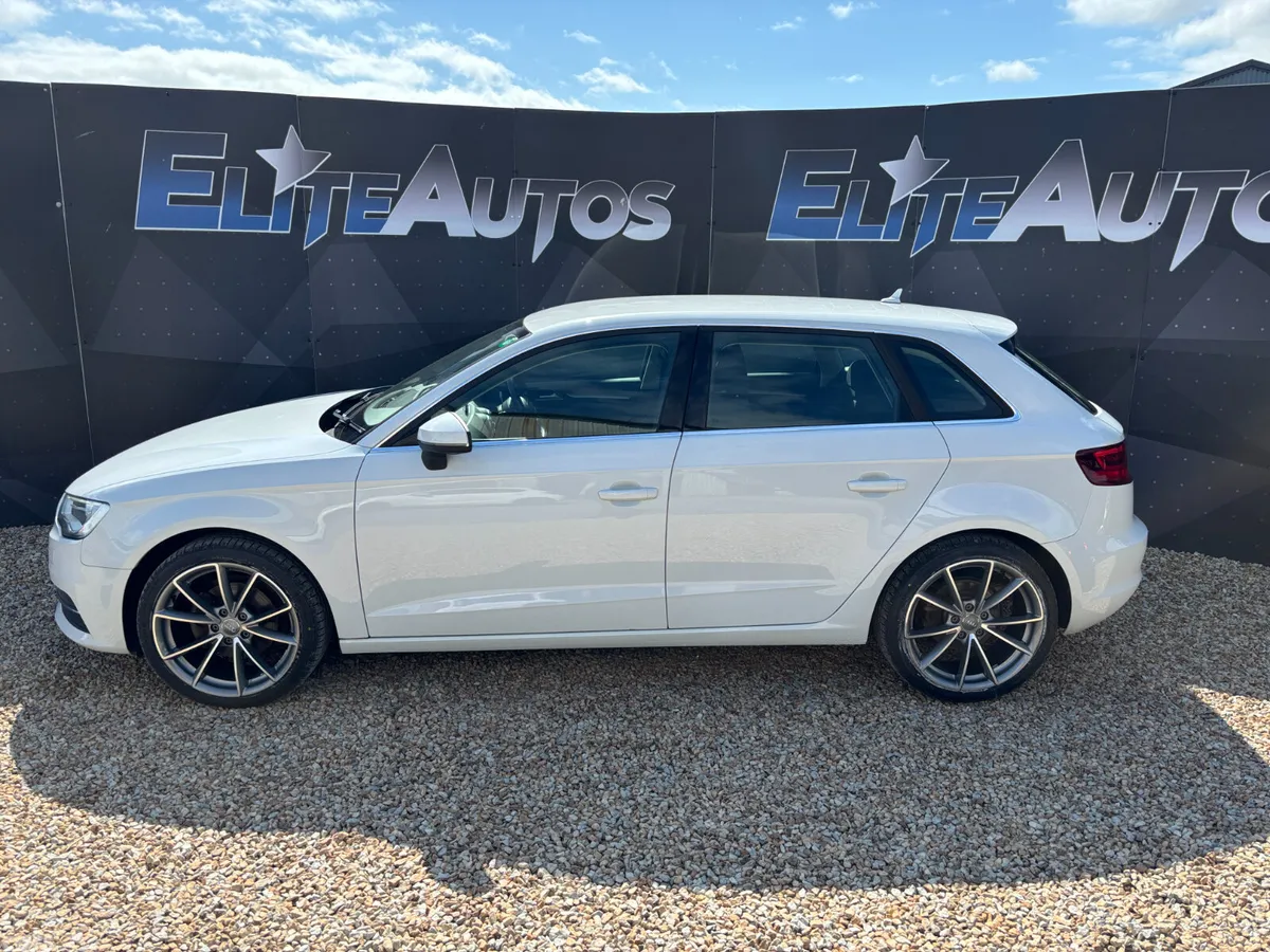Audi A3 Hatchback, Petrol, 2015, White