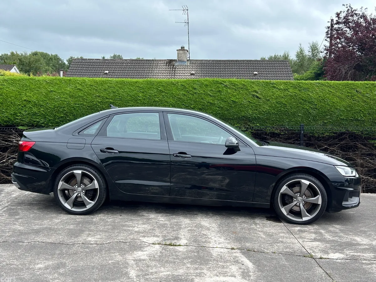 Audi A4 Saloon, Diesel Hybrid, 2023, Black
