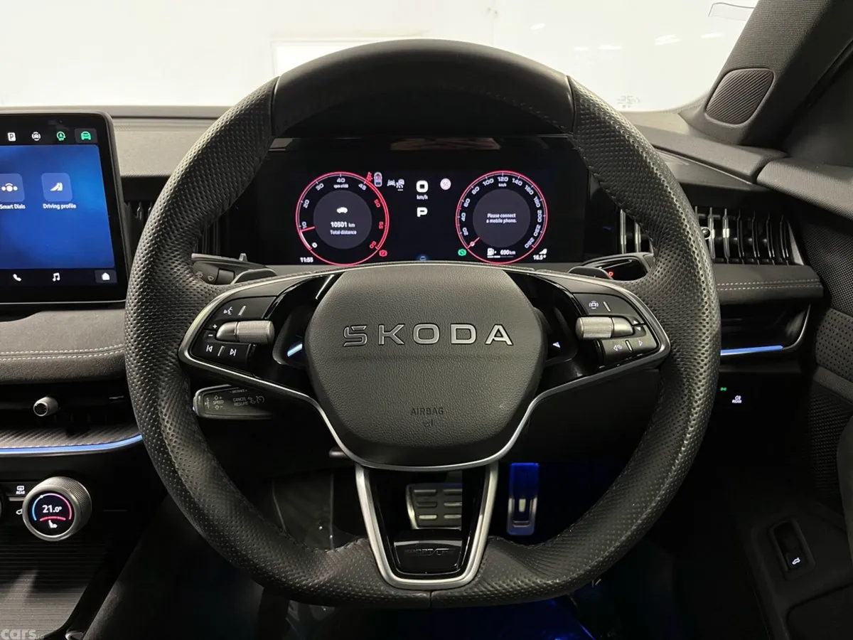 Skoda Superb Saloon, Diesel, 2026, White