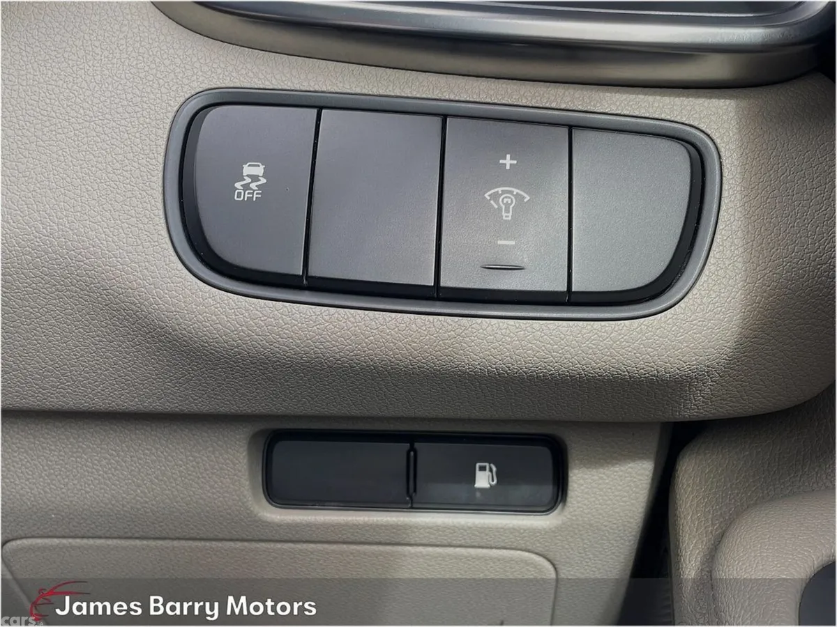 Kia Sorento SUV, Diesel, 2018, Red