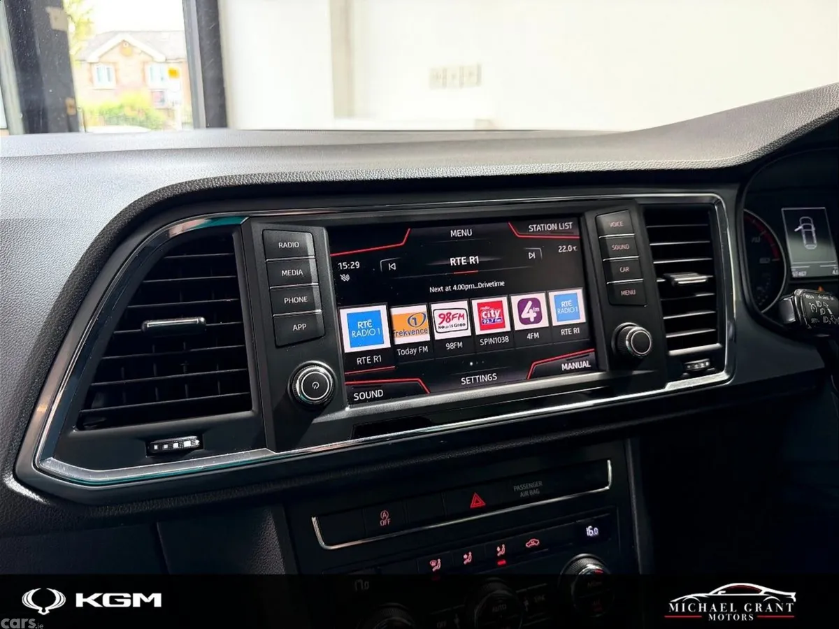 SEAT Ateca SUV, Petrol, 2018, Gold
